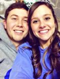 Who is scotty mccreery dating