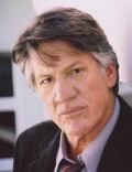 Stephen Macht