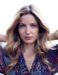 Annabelle Wallis couple