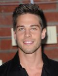 Dean Geyer