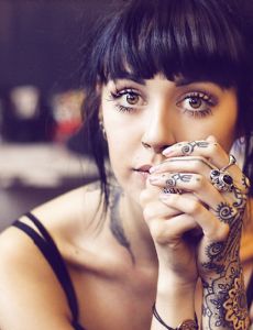 Who is Oliver Sykes dating? Oliver Sykes girlfriend, wife