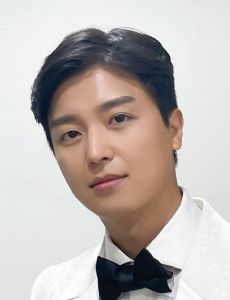 Woo-jin Yeon