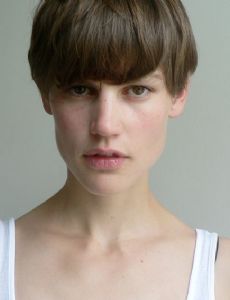 Saskia De Brauw