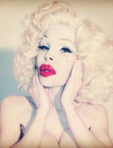 Amanda Lepore