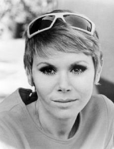 Judy Carne