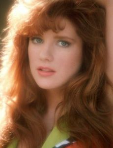 Julia Hayes