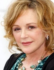 Bonnie Bedelia