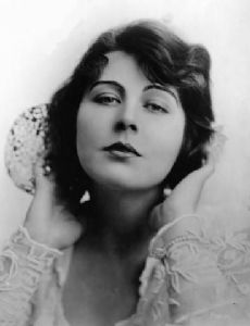 Dorothy Dalton