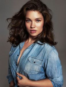 Tara Lynn