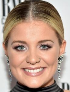 Lauren Alaina