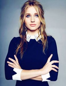 Rita Volk