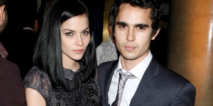 Max Minghella and Le