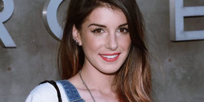 Shenae Grimes-Beech