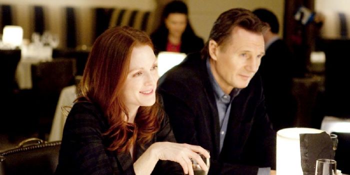 Liam Neeson and Julianne Moore