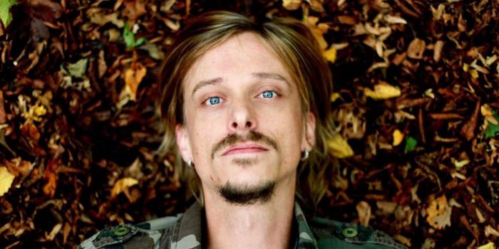 Mackenzie Crook