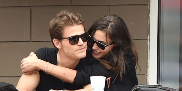 Phoebe Tonkin and Paul Wesley