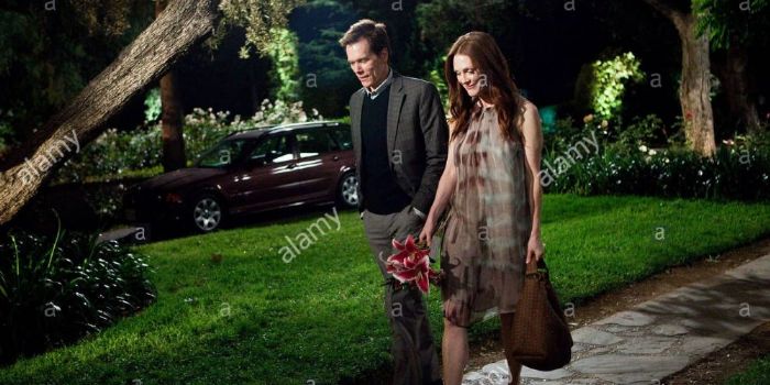 Julianne Moore and Kevin Bacon