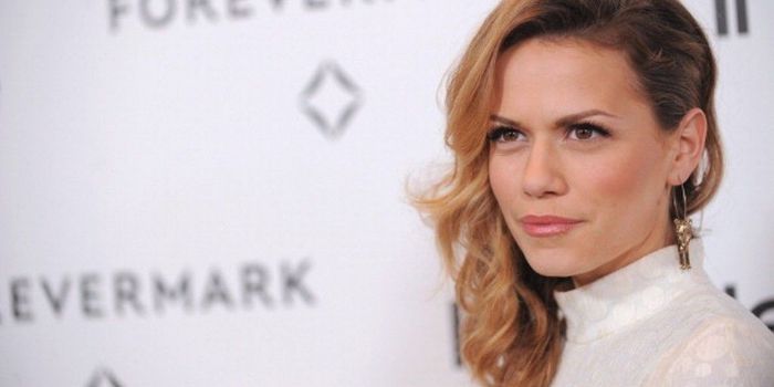 is bethany joy now dating Who lenz