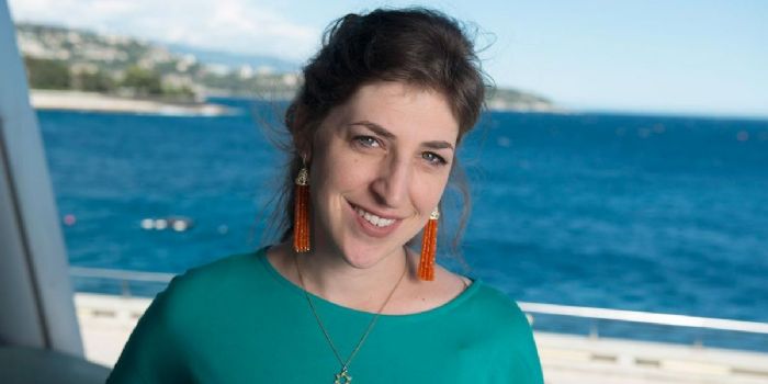 Mayim Bialik