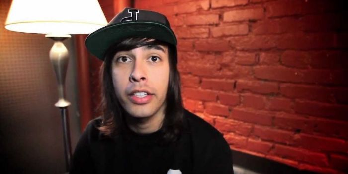 Vic Fuentes