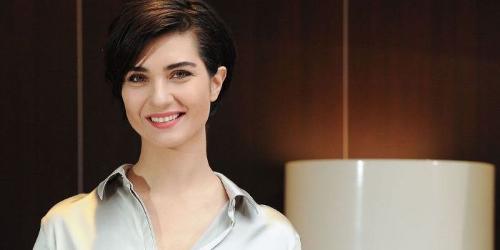 Tuba Büyüküstün