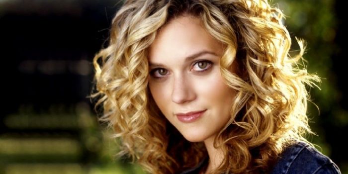 Hilarie Burton