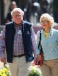 Warren Buffett and Astrid Menks