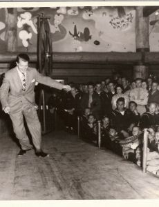 Louis DaPron