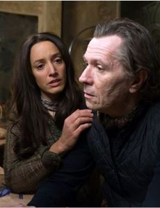 Gary Oldman and Jennifer Beals