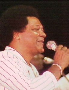 Roberto Ribeiro