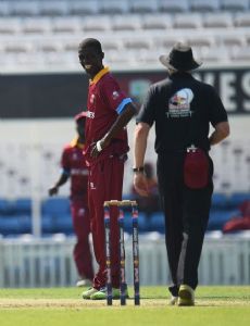 Pete Salmon (Cricket)