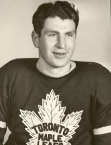 Vic Lynn