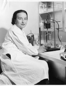 Elizabeth Roboz Einstein