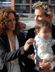 Rosario Flores and Pedro Lazaga