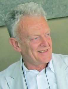 David Lloyd Jones (architect)