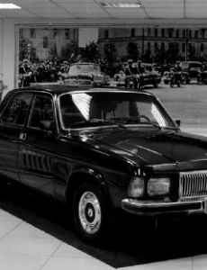 GAZ-3102