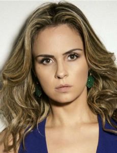 Ana Paula Renault
