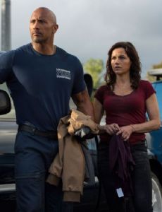 Dwayne Johnson and Carla Gugino
