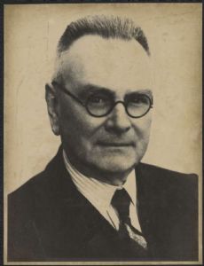 Malcolm Shepherd (public servant)