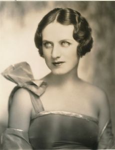 Elise Bartlett