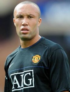 Mikael Silvestre