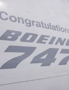 Boeing 747