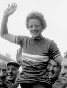 Elsy Jacobs