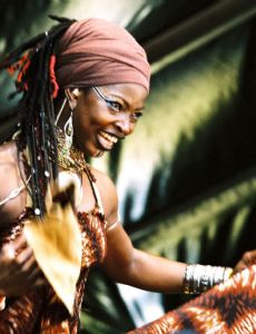 Dobet Gnahoré