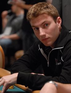 Michael Graves (poker player)