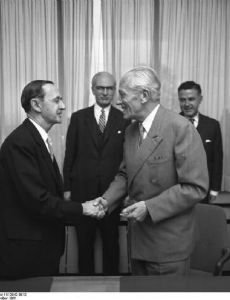 Alan Watt (diplomat)