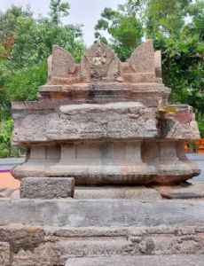 Raghuttama Tirtha