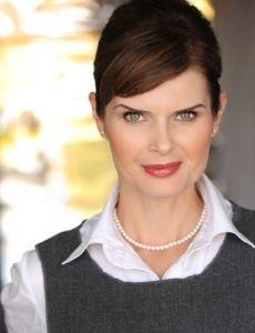 Carrie Genzel