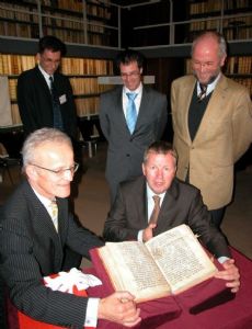 Helwig Schmidt-Glintzer