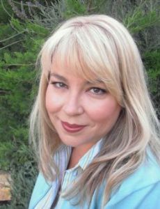 Beth Yarnall